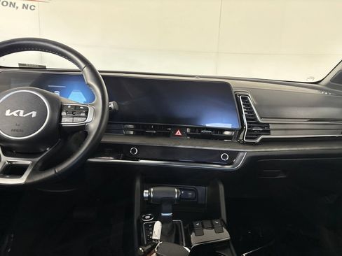 Used 2024 Kia Sportage X-Line w/ X-Line Premium Package AWD/4WD image 26