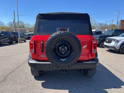 Certified 2023 Ford Bronco Black Diamond image 5