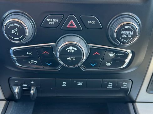 Used 2017 RAM 1500 Big Horn AWD/4WD image 20