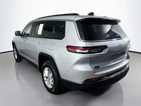 Used 2025 Jeep Grand Cherokee L Laredo RWD image 6