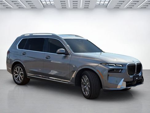 Used 2026 BMW X7 xDrive40i AWD/4WD image 5