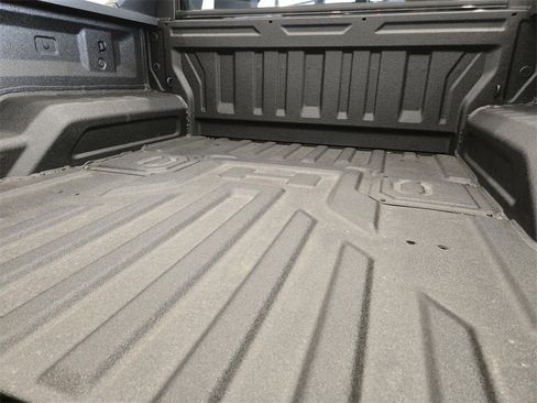 New 2026 GMC Hummer EV 2X image 17