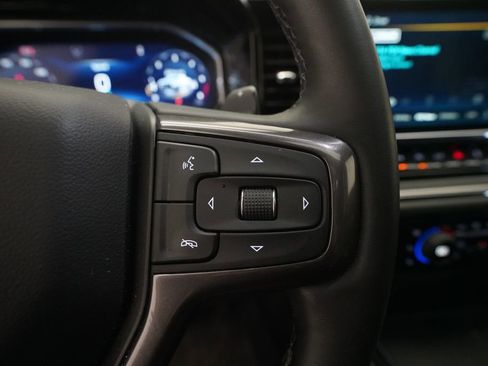 Used 2025 Chevrolet Silverado 1500 ZR2 w/ Technology Package AWD/4WD image 18