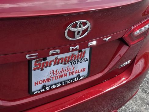 Used 2020 Toyota Camry XSE FWD image 28
