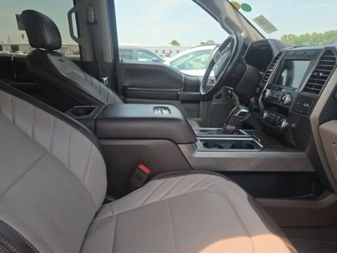 Used 2019 Ford F150 Limited w/ Trailer Tow Package AWD/4WD image 4
