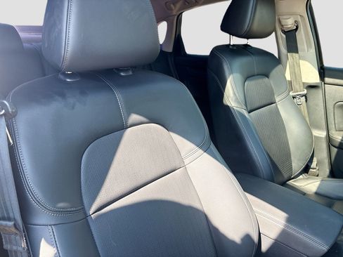 Used 2023 Honda Civic Touring image 28