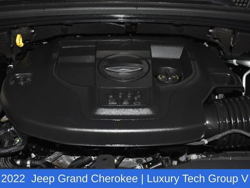 Used 2022 Jeep Grand Cherokee Summit w/ Adv Protech Group IV AWD/4WD image 7