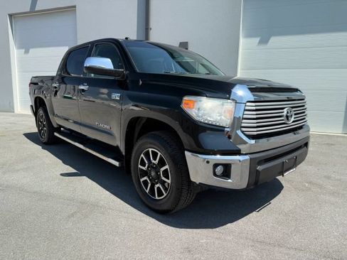 Used 2016 Toyota Tundra Limited w/ Limited Premium Package AWD/4WD image 11