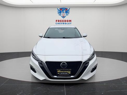 Used 2021 Nissan Altima 2.5 SV w/ SV Premium Package image 7