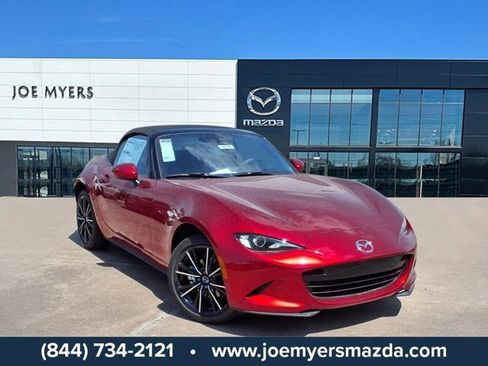 New 2025 MAZDA MX-5 Miata Grand Touring image 1