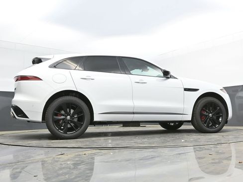 New 2026 Jaguar F-PACE R-Dynamic S image 37