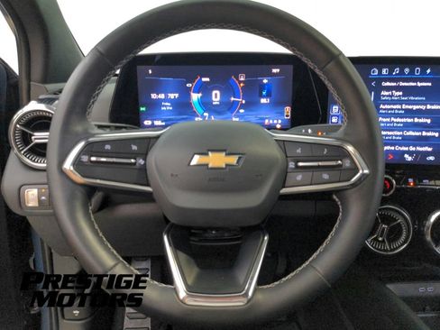 Used 2024 Chevrolet Blazer EV LT AWD/4WD image 17