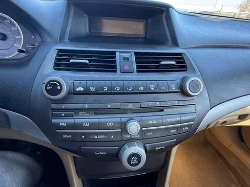 Used 2011 Honda Accord SE image 13