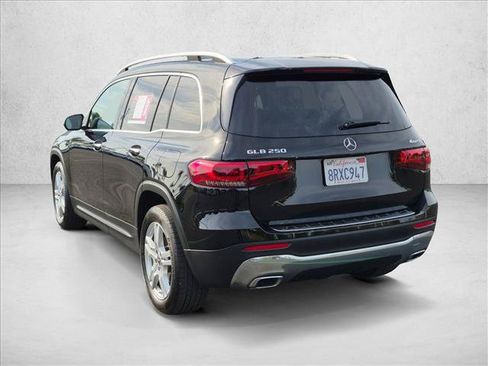 Used 2020 Mercedes-Benz GLB 250 4MATIC image 8