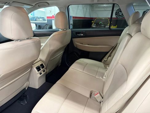 Used 2016 Subaru Outback 2.5i Limited image 22