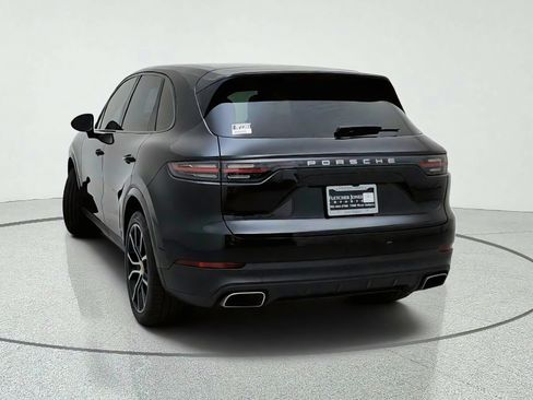 Used 2021 Porsche Cayenne AWD/4WD image 11