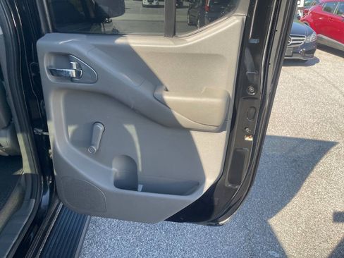 Used 2012 Nissan Frontier S AWD/4WD image 21