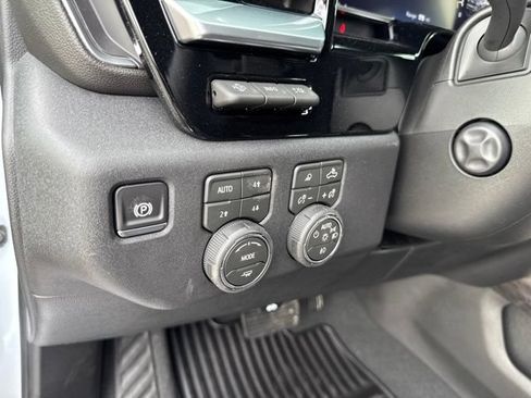 New 2026 Chevrolet Silverado 1500 LTZ w/ Technology Package AWD/4WD image 20