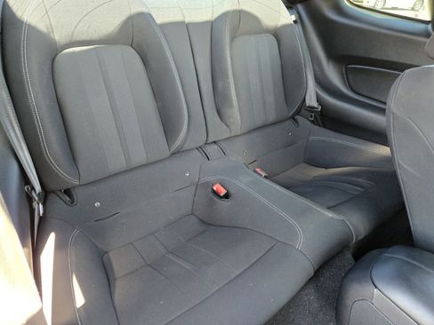 Used 2019 Ford Mustang Coupe w/ Equipment Group 101A RWD image 11