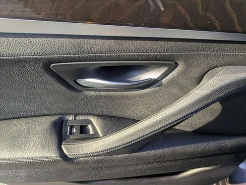 Used 2016 BMW 528i xDrive 528i xDrive image 21