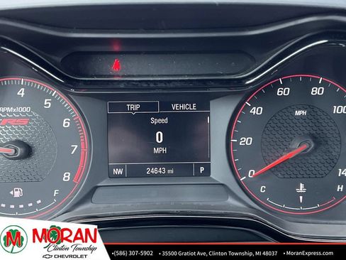 Used 2025 Chevrolet Trax RS FWD image 20