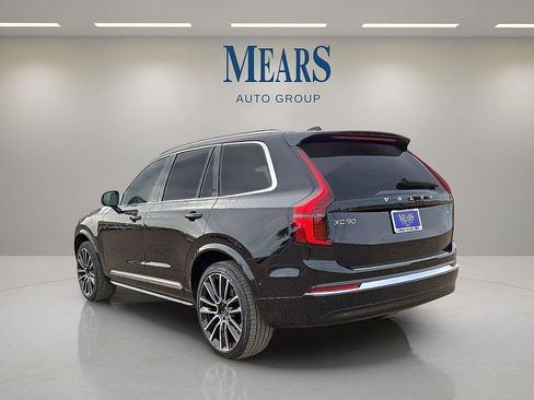 New 2026 Volvo XC90 B6 Plus image 3