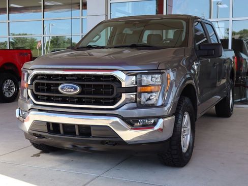 Used 2023 Ford F150 XLT AWD/4WD image 3