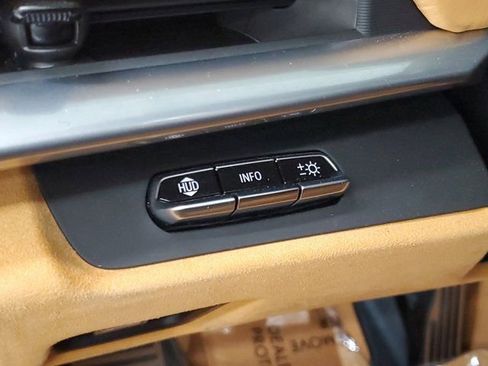 Used 2023 Chevrolet Corvette Stingray image 17