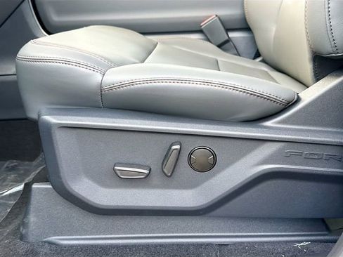 New 2025 Ford Expedition Max Active image 19