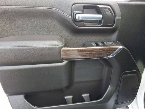 Used 2021 Chevrolet Silverado 1500 LT Trail Boss w/ Bed Protection Package image 13