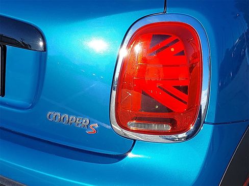 Used 2022 MINI Cooper S image 35