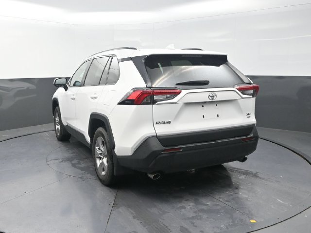 Used 2025 Toyota RAV4 XLE w/ Convenience Package AWD/4WD image 6