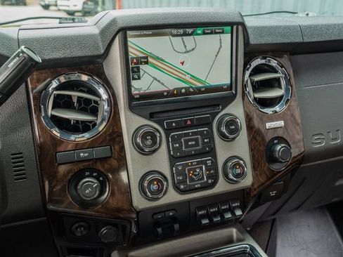 Used 2015 Ford F250 Platinum AWD/4WD image 26