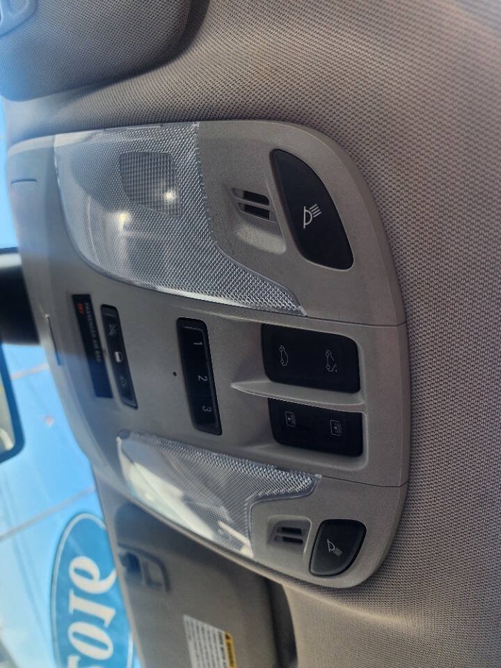 Used 2016 Buick LaCrosse Leather FWD image 22