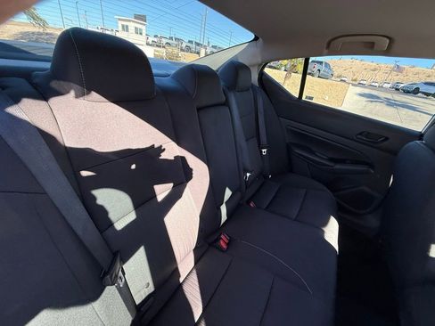 Used 2023 Nissan Altima 2.5 SV image 15