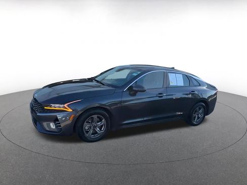 Used 2023 Kia K5 LXS image 9