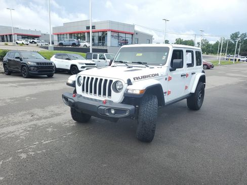 Used 2019 Jeep Wrangler Unlimited Rubicon AWD/4WD image 2
