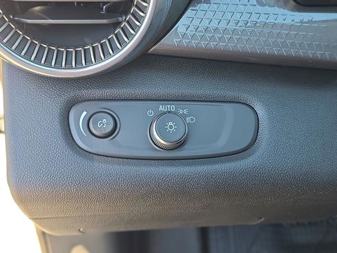 New 2026 Chevrolet Trax ACTIV w/ Driver Confidence Package image 24