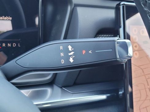 New 2026 GMC Terrain Elevation FWD image 17