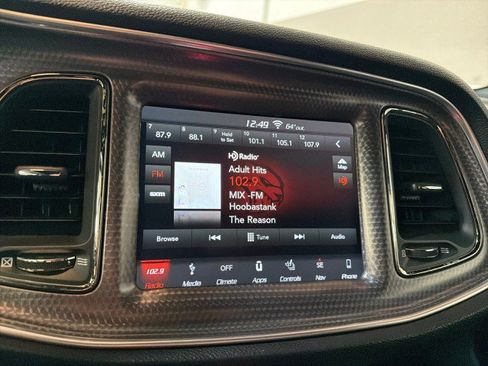 Used 2018 Dodge Challenger SRT Hellcat image 25