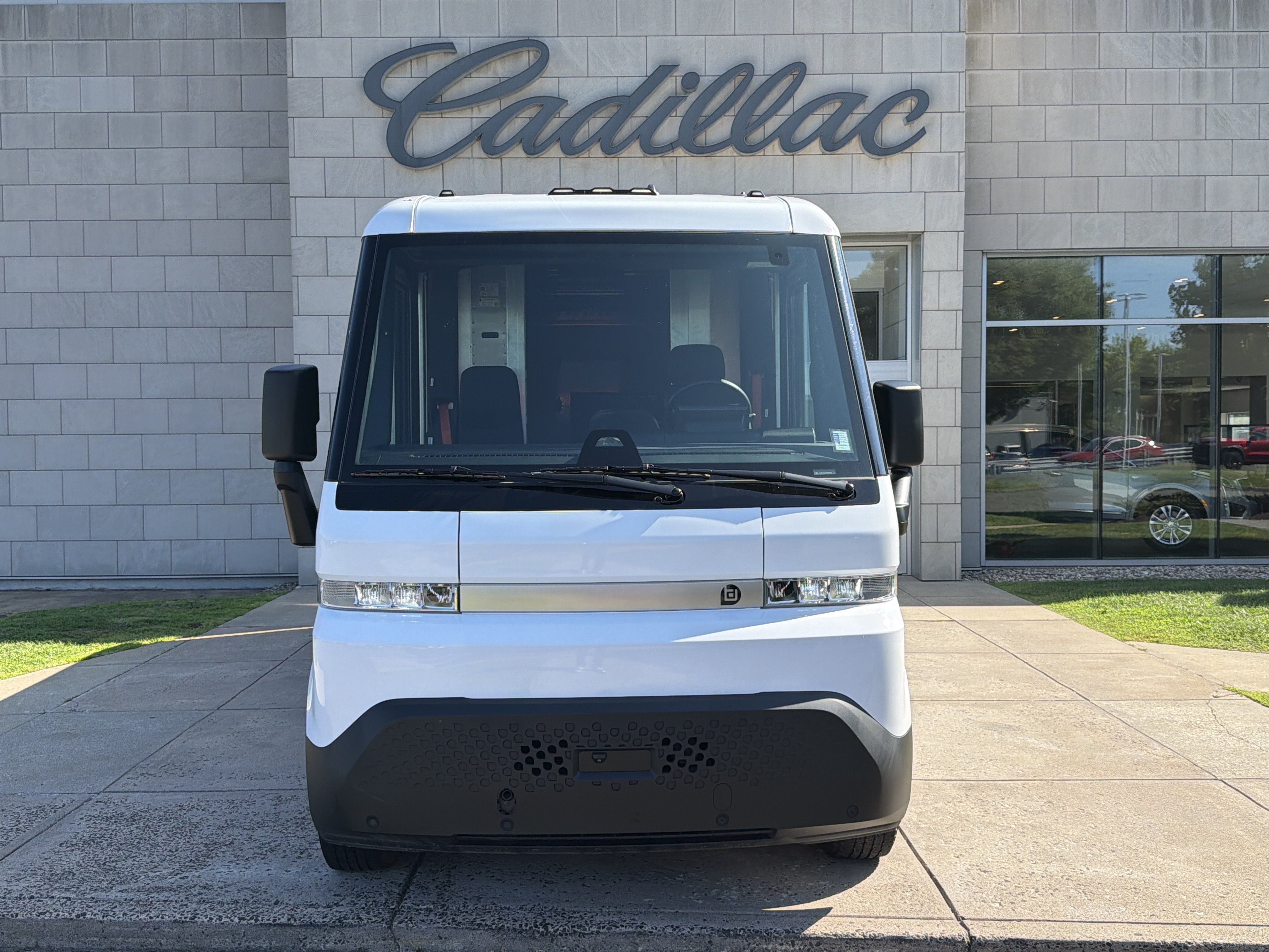 Used 2024 Chevrolet Brightdrop 600 w/ Commercial Equipment Package AWD/4WD image 9