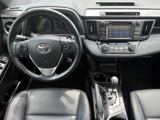 Used 2018 Toyota RAV4 SE w/ All Weather Liner Package AWD/4WD image 3