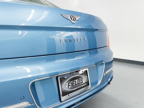 New 2026 Bentley Flying Spur Plug-In Hybrid image 12
