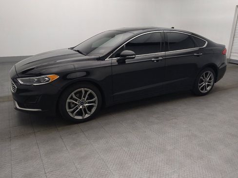 Used 2019 Ford Fusion SEL image 2