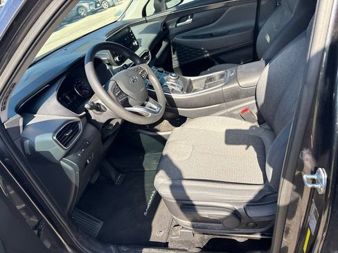 Used 2022 Hyundai Santa Fe SE FWD image 17
