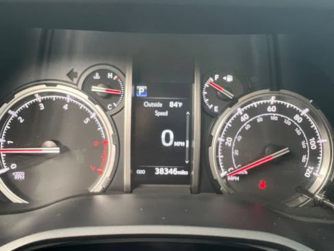 Used 2022 Toyota 4Runner TRD Pro AWD/4WD image 17