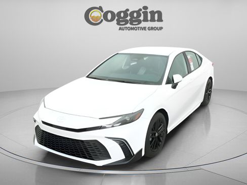 New 2026 Toyota Camry SE FWD image 31