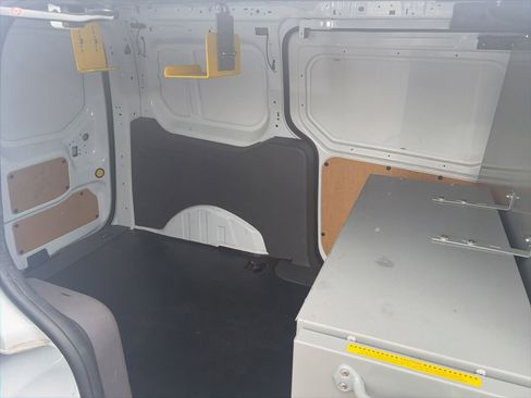 Certified 2020 Ford Transit Connect XL FWD image 38