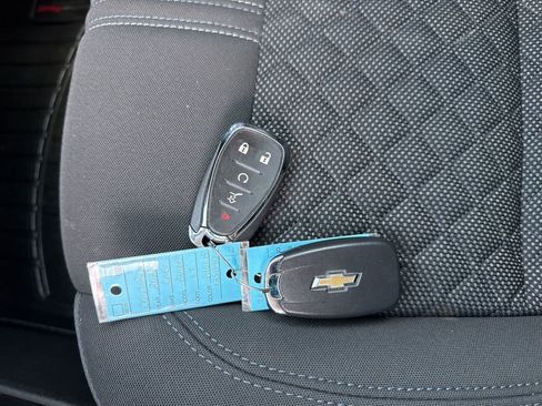 Used 2022 Chevrolet Blazer LT image 37