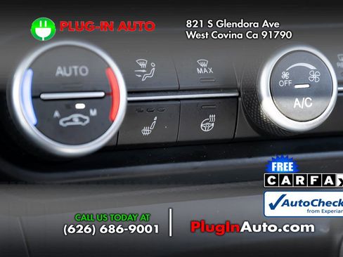 Used 2022 Alfa Romeo Stelvio Veloce image 22